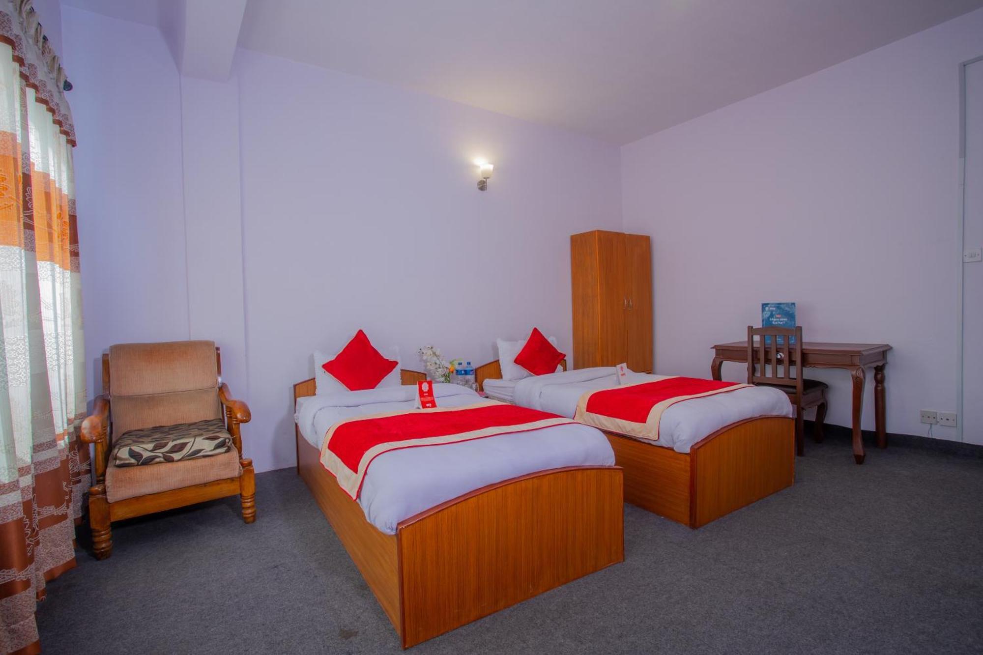 Oyo 135 Lost Garden Apartment And Guest House Kathmandu Ngoại thất bức ảnh